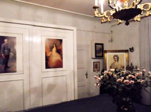 Sisi-Zimmer im Schnapsmuseum DSCN0551